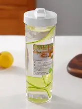 冷水ポット【便利なカップ付き・冷たい飲み物用・果汁用・大容量】