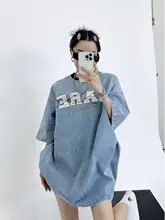 レトロデザインのユニセックスTシャツ【夏用・刺繍・ゆったりフィット・デニム風】