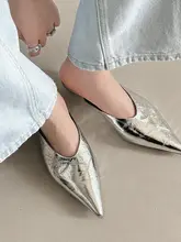 尖ったトゥの本革製 低ヒール ライトなサンダル【極上の柔らかさ・夏用・カジュアル】