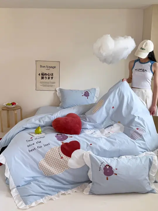 雲朵デザインの青い全棉素材ベッド用四点セット【子供用・プリンセススタイル】（セットアップ対応）