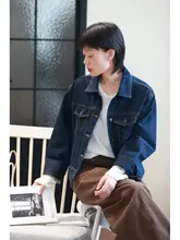 深い青のカジュアルデニムジャケット【コットン製・ショート丈・小柄向け】