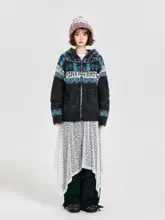 不規則デザインの中長吊り帯ワンピース