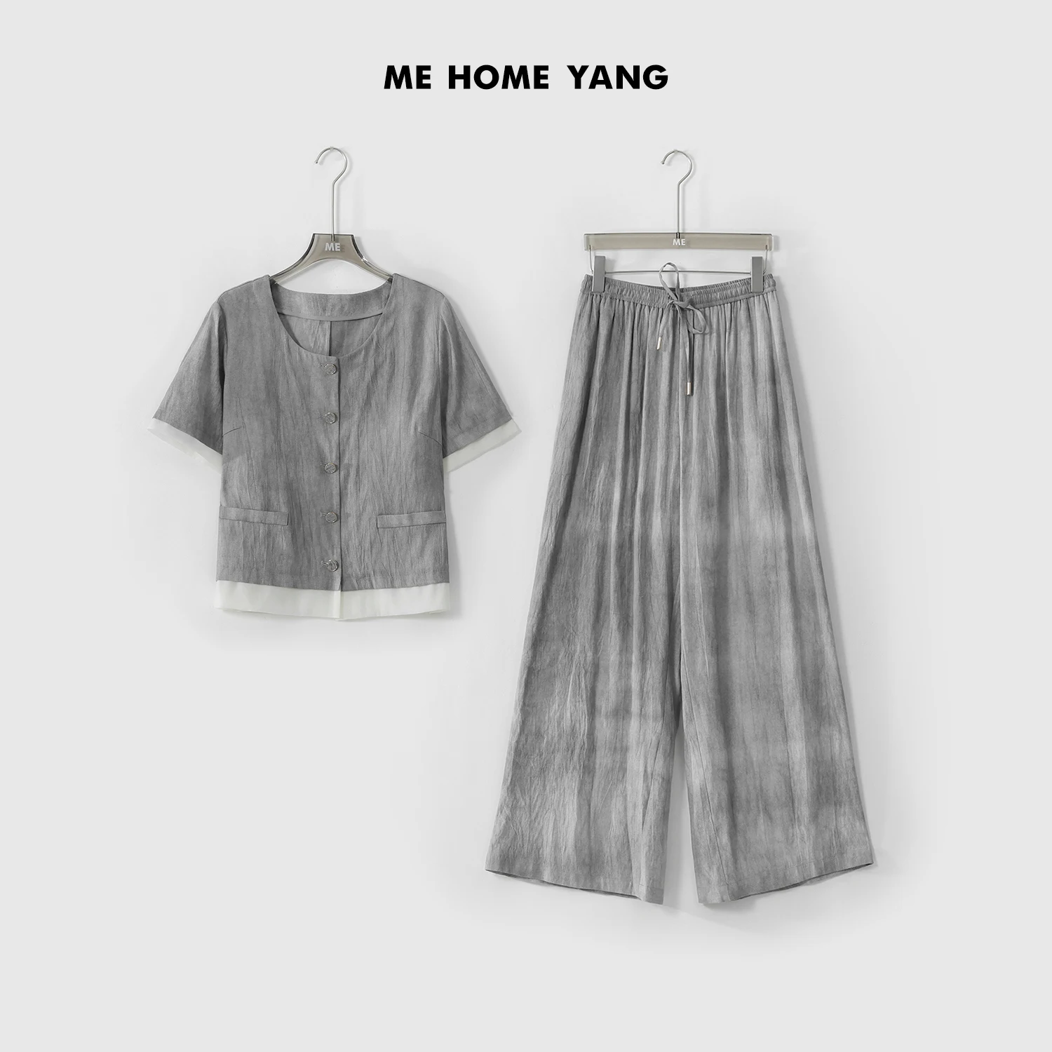 骨格ウェーブ服夏にぴったりな1着は？その選び方と着こなしのコツを解説