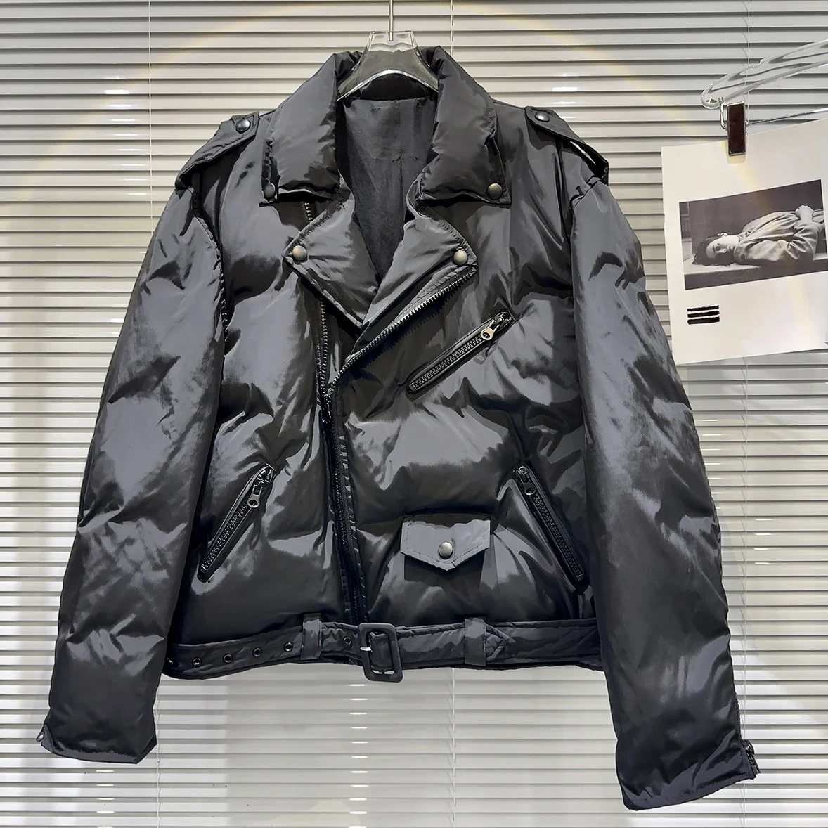 街乗りの冬をどう乗り越える？保温ジャケットの選び方と、今こそ注目すべき1品