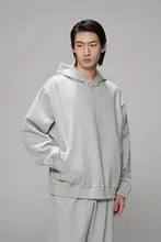 シンプルデザインのフード付きトレーナー【春秋用・カジュアル・フィット】