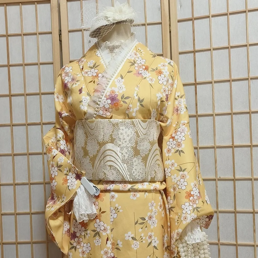 少女用浴衣【白鹅绒花柄・抗皺素材・伝統的な和服】：传统与实用并重的夏季着装选择