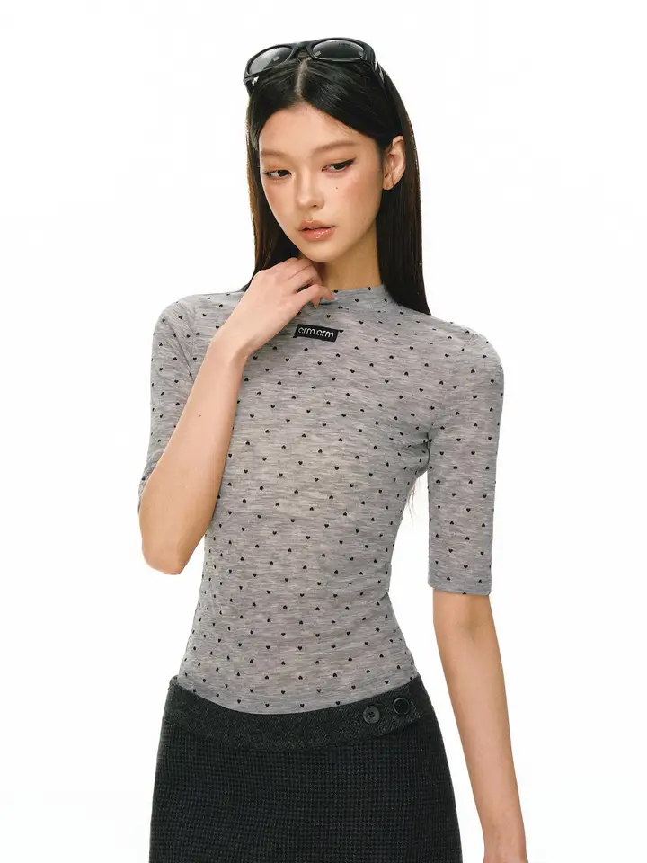 レトロドット柄の透け感のある女性用中袖Tシャツ【夏用・スリムフィット】
