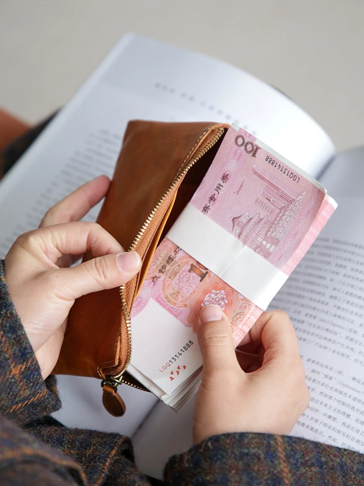 長財布 フラップ とは？本革ロング財布の実用性と使い分けを解説