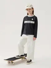 アメリカンスタイルの女児長袖Tシャツ【スポーティ・秋用】