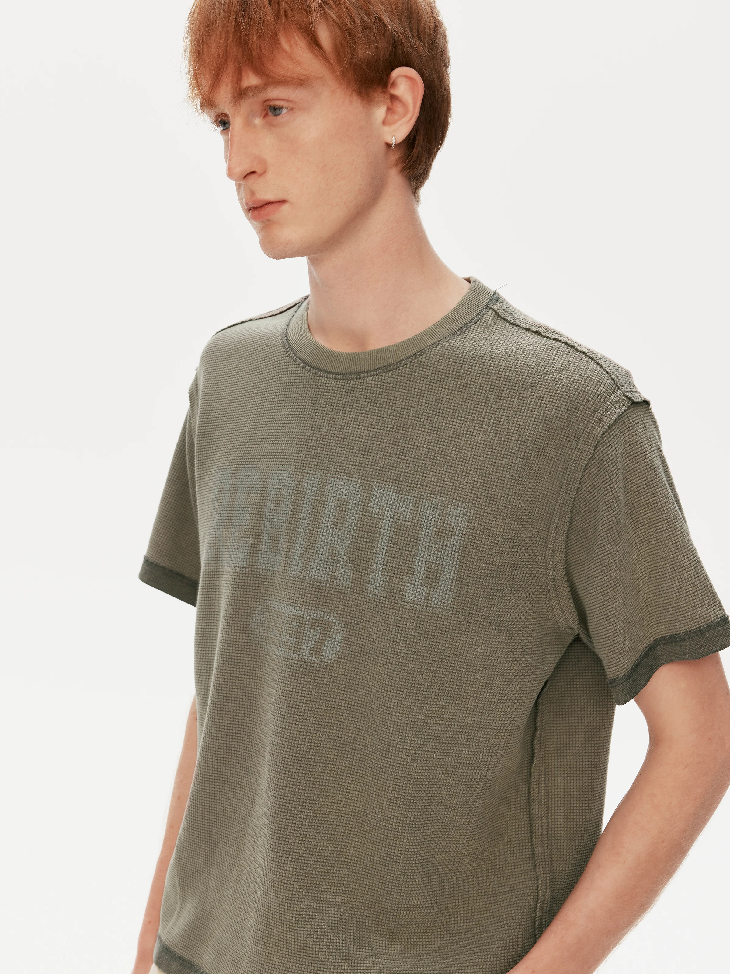 色あせしたTシャツを元に戻すのは無理？ヴィンテージ風のTシャツが「復活」を可能にした理由