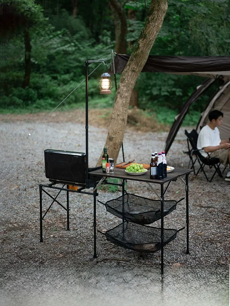 Naturehike 折りたたみ式アウトドア料理テーブル：軽量収納台の実用性とキャンプ用品セールでの価格戦略