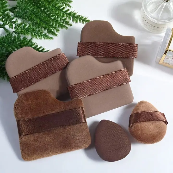 チョコレートクッキー パウダーブラシ【湿・乾両用・化粧用スポンジ】
