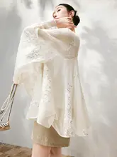 蝶の羽根刺繍の落ち肩フレアスリーブシフォンブラウス  【ゆったりデザイン・インナーキャミソール付き】（セットアップ対応）