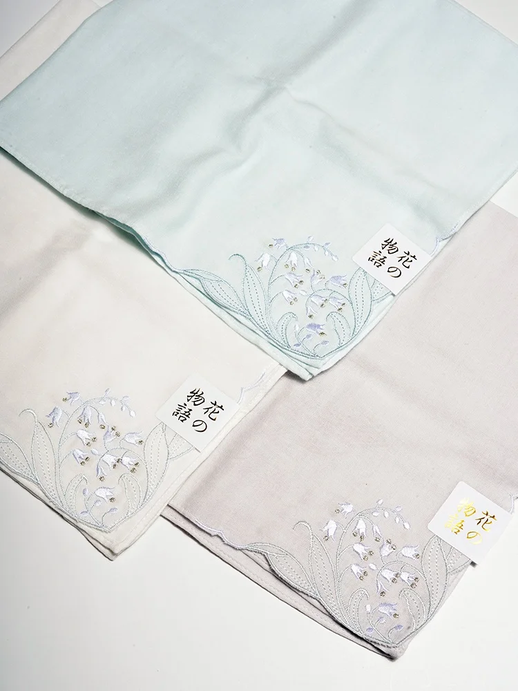 日本工芸の柔らかいデザイン！女性用ハンカチの使い方と品質比較