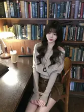 斜め肩デザインニットセーター【極上の柔らかさ・女性用・フィット】（セットアップ対応）