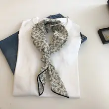 春季用コットン製小さなスカーフ【首元のアクセント・クラシックなデザイン・ヘアバンドにも】
