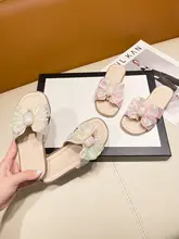 女の子用夏の滑り止めサンダル【室内用・ソフトソール・ビーチプリンセスデザイン】（セットアップ対応）