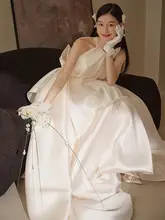 フランス風ヴィンテージ軽婚礼衣装【サテン素材・ハイネック・トレイン付き】