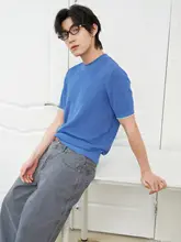 リネン風のシルエットが魅力的な半袖Tシャツ