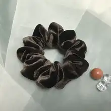 高級感ある金色ベルベットのヘアゴム【ファッション・小さめサイズ】
