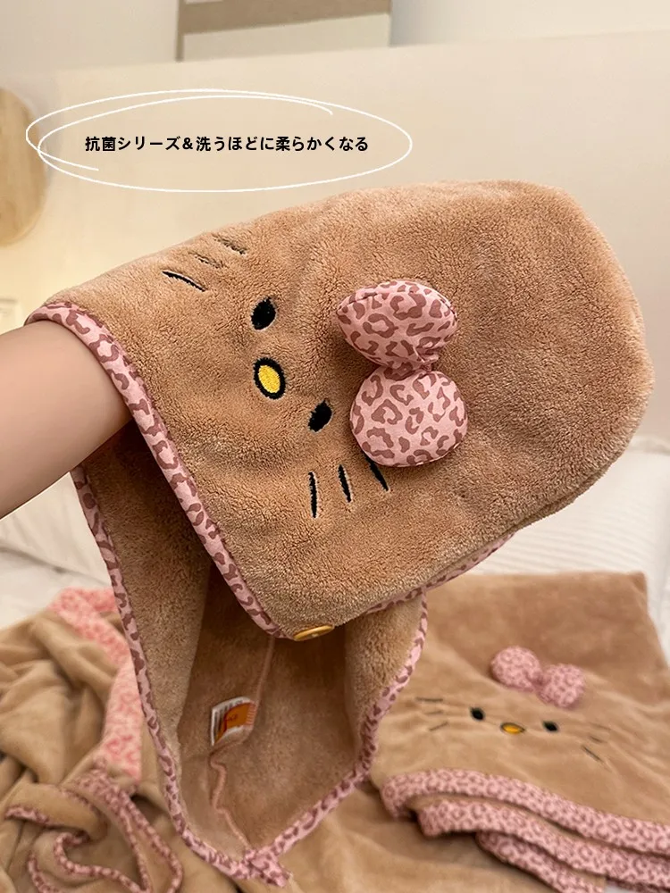 かわいい豹柄バスタオルとバスローブセット：ワンウォッシュ対応の家庭用タオルの実用性と使い方