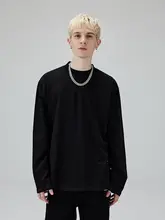 シンプルなハイネック長袖Tシャツ【カジュアル・秋用・ゆったりフィット】