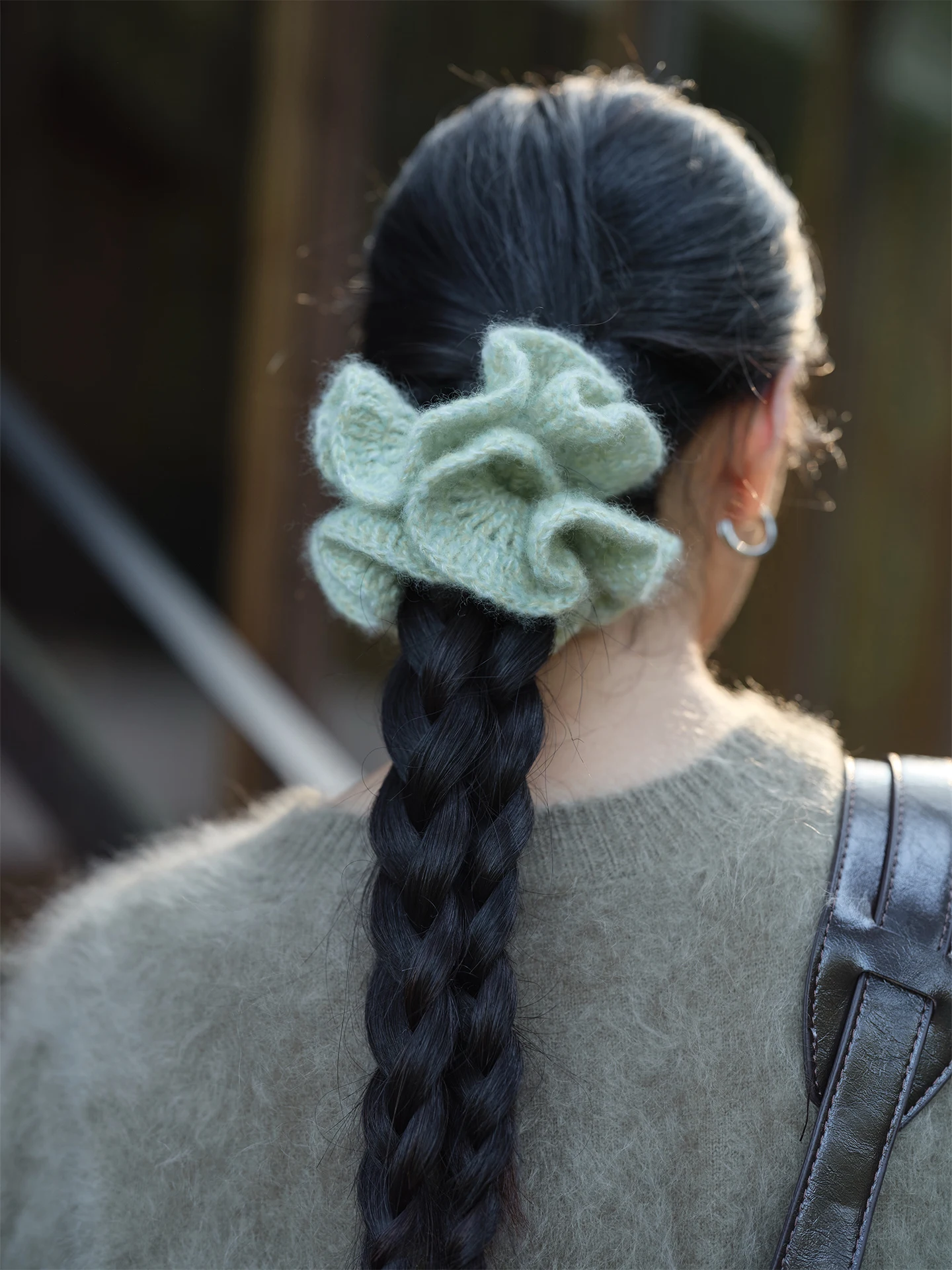 つまみ細工 髪飾り 手作りの代表作：全手作のフレンチドーナツ風ヘアアクセサリー