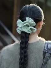 全手作のフレンチドーナツ風ヘアアクセサリー【シルクカシミヤ・大きめサイズ】（セットアップ対応）