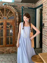 チェック柄レトロデザインのフリル付きキャミソールワンピース【フィット・夏用・中丈】