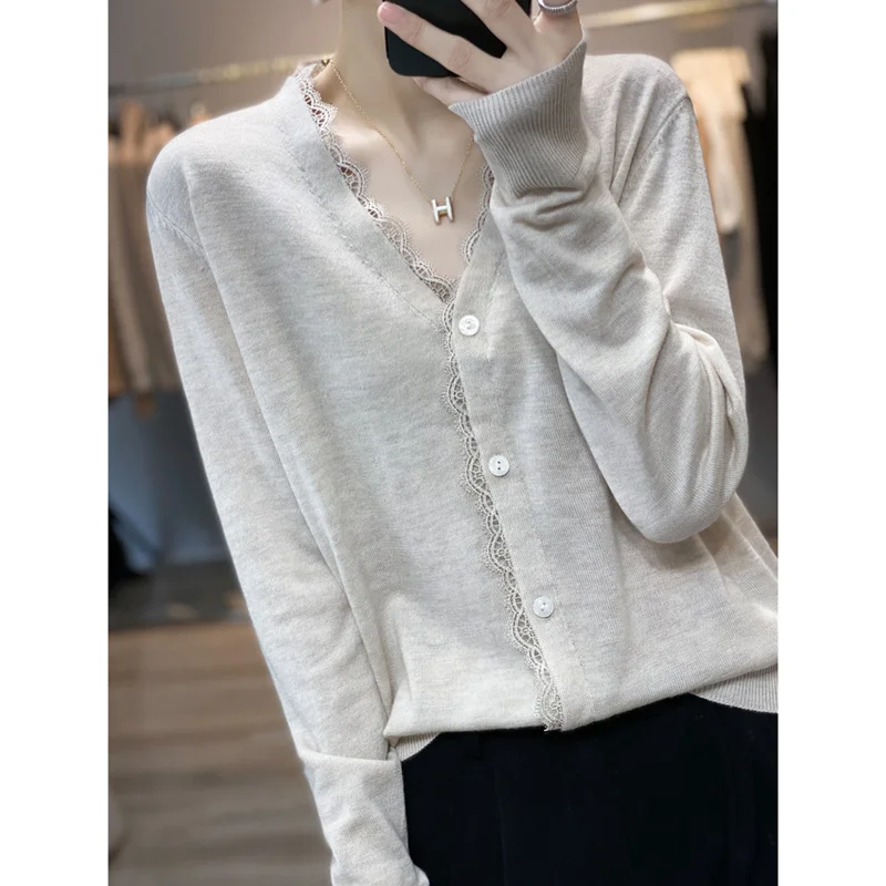 フィット Vネック透かし編み長袖カーディガン【軽量・レディース】（セットアップ対応）