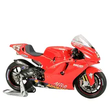 モーターサイクルモデル【組み立て式・デュカティ デスモセディチ】
