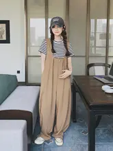 カーキ色の高級感あるサスペンダー付きオールインワンパンツ【春夏用・フィット・女性用】（  セットアップ対応）