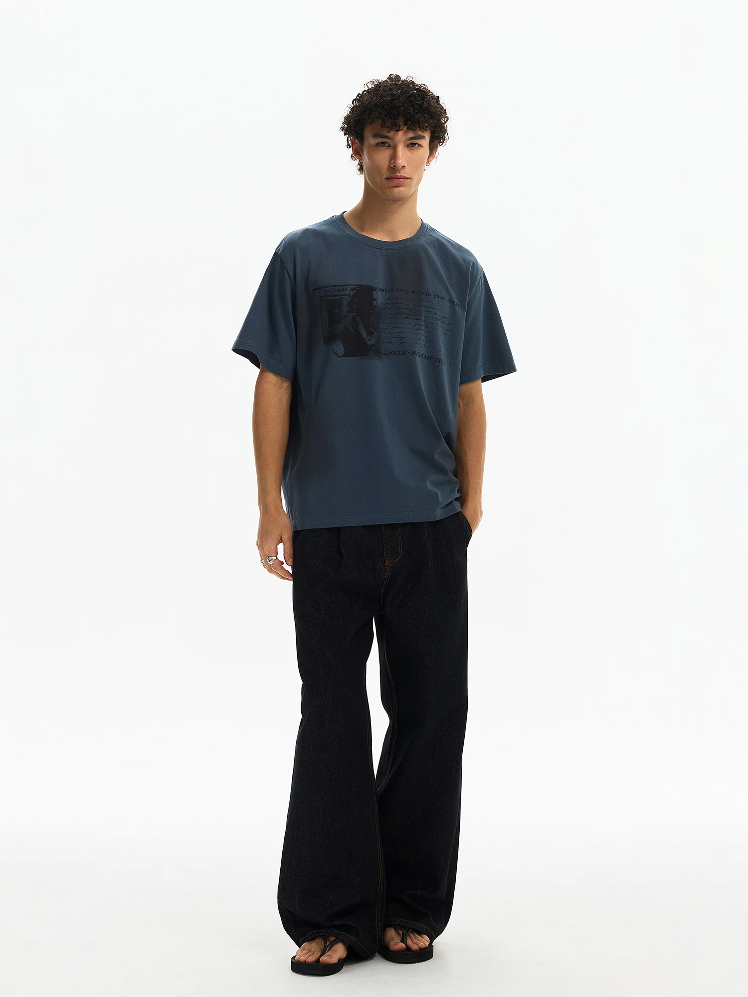 tシャツに油染みや黄ばみが起きるの？ヴィンテージ風のダメージ加工Tシャツでどう対処する？