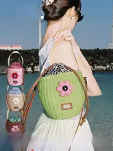 小花デザインの編み込みショルダーバッグ【バケット型・多色・アウトドア用】