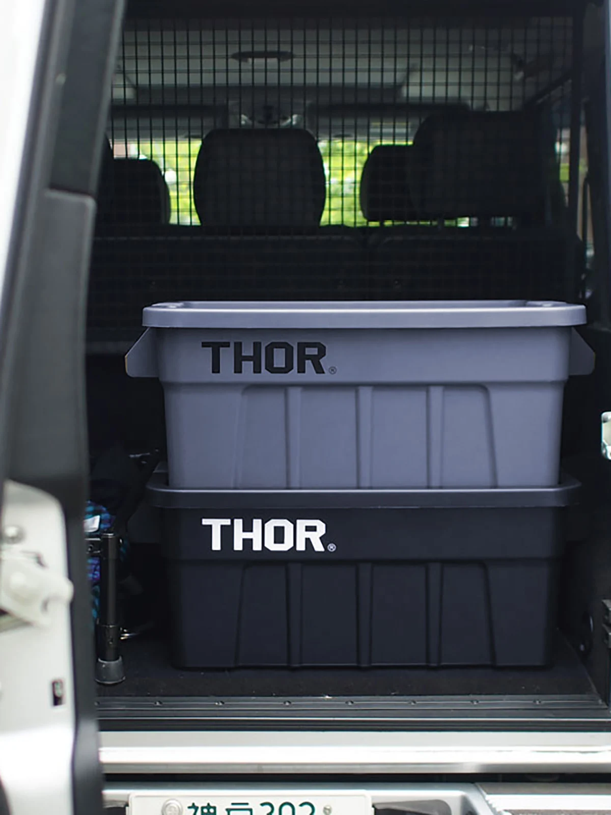 キャンプで大切な「持ち運びの安心感」は、THORの コンテナが解決する？
