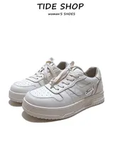 高反発ソールの本革スニーカー【厚底・レースアップ・カジュアルスタイル・女性用】