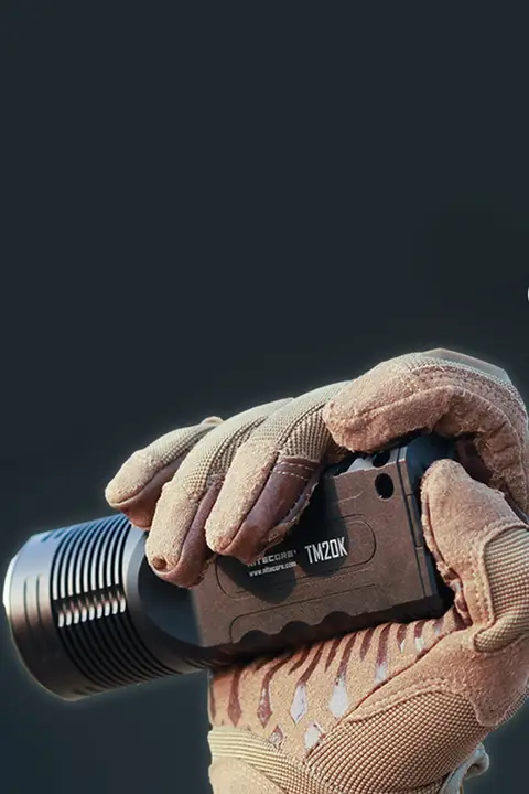 NITECORE TM20K アウトドア強光LED懐中電灯【防身用・高出力・フラッシュモード】
