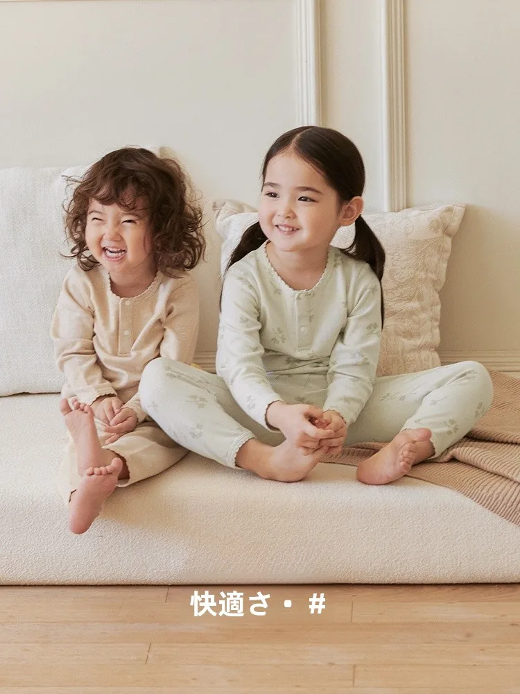 2歳 寝る時 服装 どう選ぶ？コアラ柄の純棉インナー  が睡眠の質を変える理由