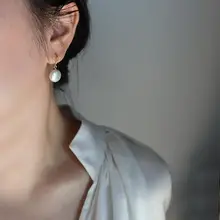 S925純銀製 天然バロックパールイヤリング【軽やかな高級感・耳掛けタイプ】