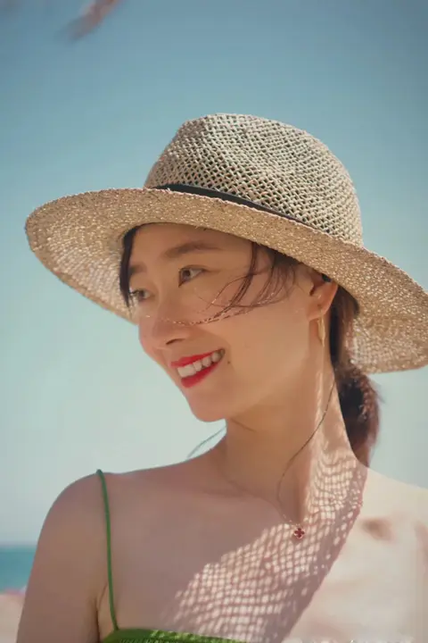 春夏用 カジュアルデザインのビーチハット【レース編み・紫外線対策・女性用】