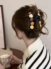 かわいいクッキー型カチューシャ【おしゃれなシャーククリップ・カジュアルデザイン】（セットアップ対応）