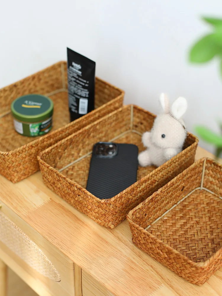 狭い部屋でも置けるコンパクトなおうち時間アイテムは、本当に存在するのか？