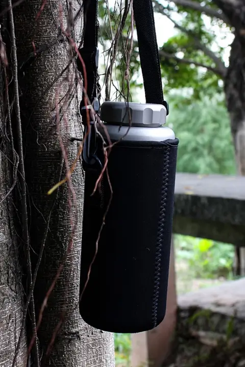純チタン製アウトドア用水筒【大容量・軽量・携帯便利・登山用】