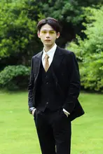 ビジネスカジュアルスーツ【厚手・フォーマル・結婚式対応・三点セット】（セットアップ対応）
