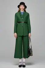 オリジナルデザインの女性用上着【スタイリッシュ・スリムフィット・秋用】（セットアップ対応）