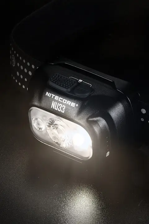 Nitecore NU33 アウトドア用ヘッドライト【防水・長時間バッテリー・赤色LED】