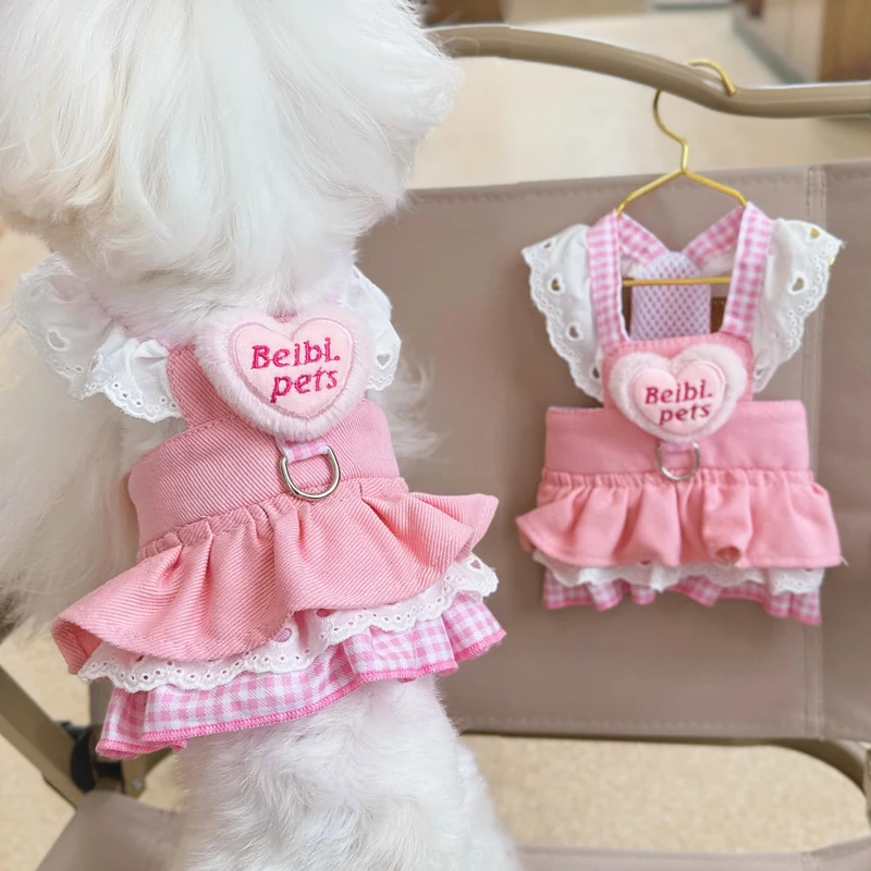 犬の散歩に使えるおしゃれなグッズ：趣旺のプリンセススタイル服