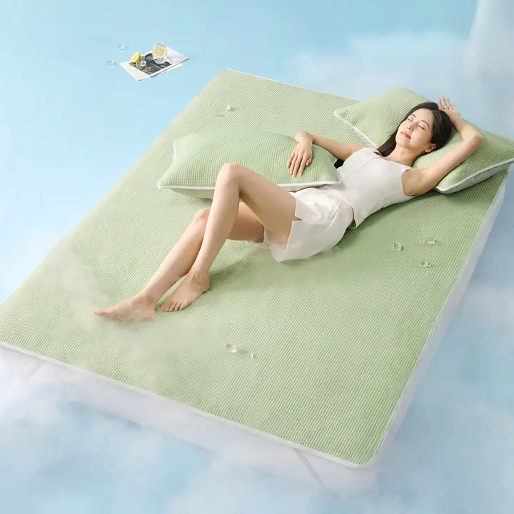 夏用 冷感ひんやりマット【洗える・折りたたみ・竹製・ソフトな寝具】