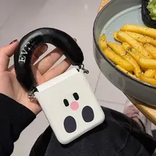 可愛らしいデザインのスマートフォンケース【落下防止・全包囲型・ストラップ付き・折りたたみ式対応】
