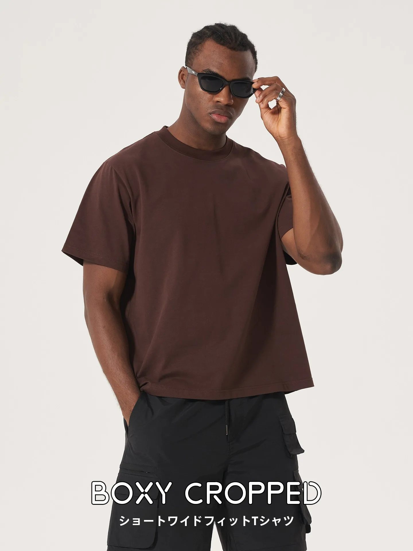 cropped t shirt は本当に夏に着るべきなのか？その理由と、今すぐ試したいベストな選び方